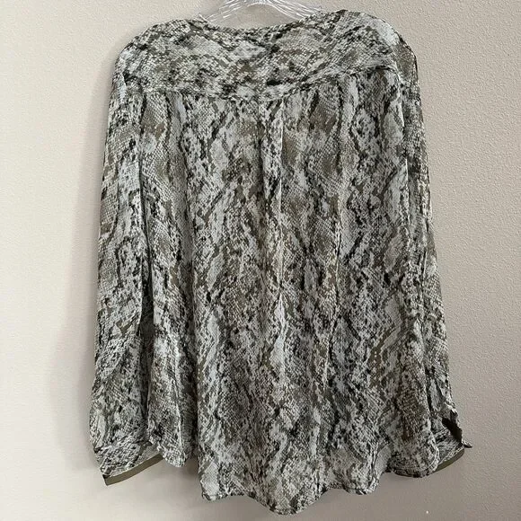 DKNY Top Women's XL Brown Snake Print Faux-Wrap Long Sleeve Semi Sheer Career - Picture 10 of 11